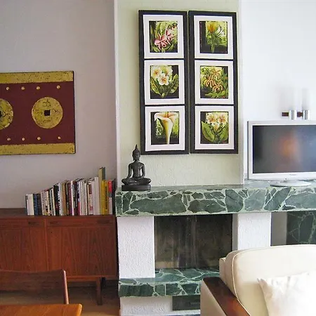 Cresta Ii Apartment